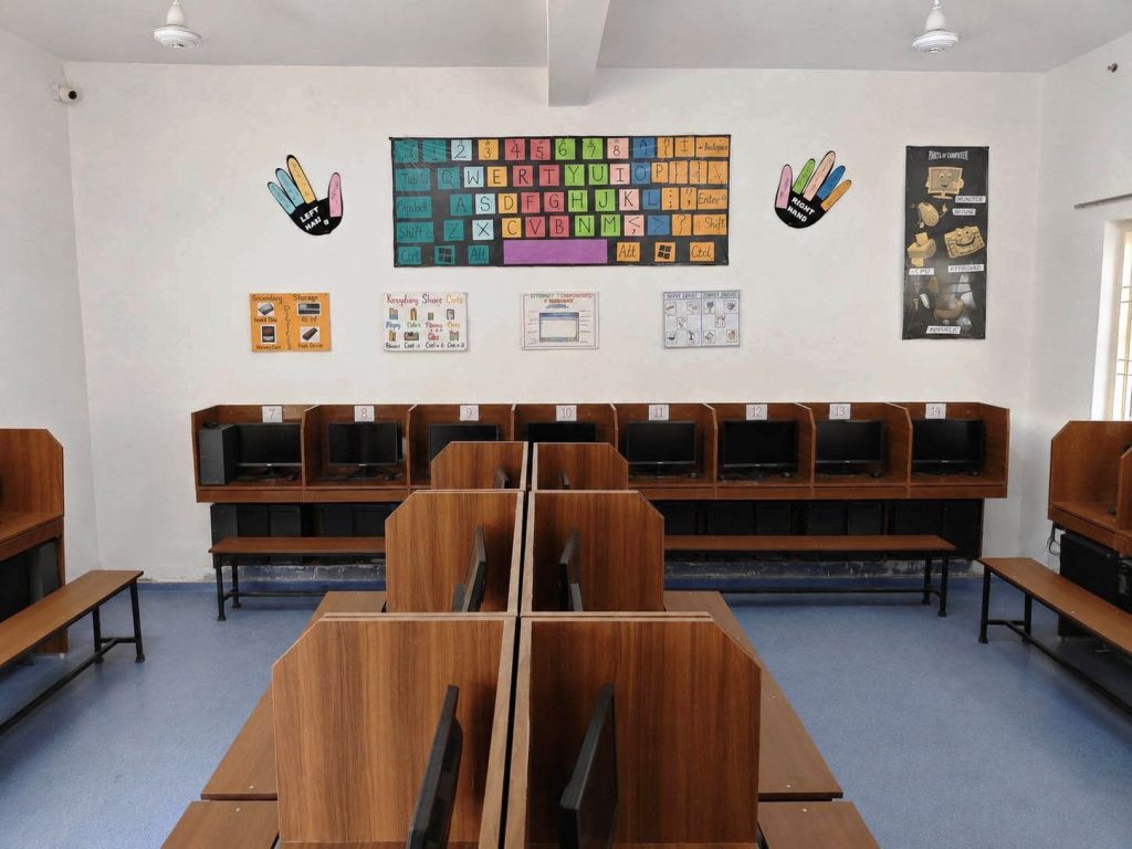 computer lab 4
